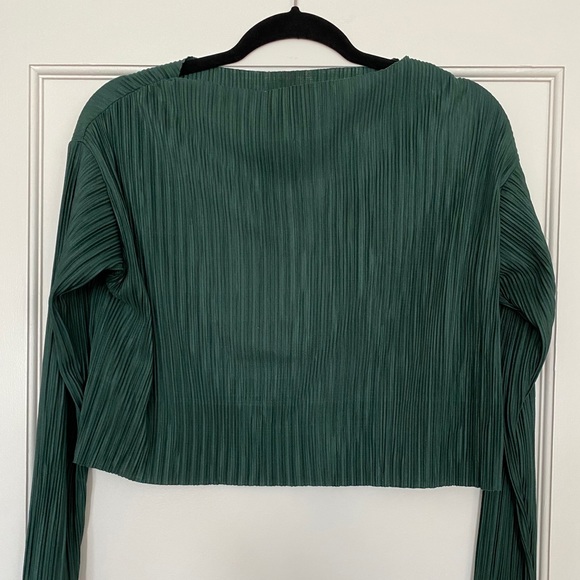 Top - Picture 1 of 3